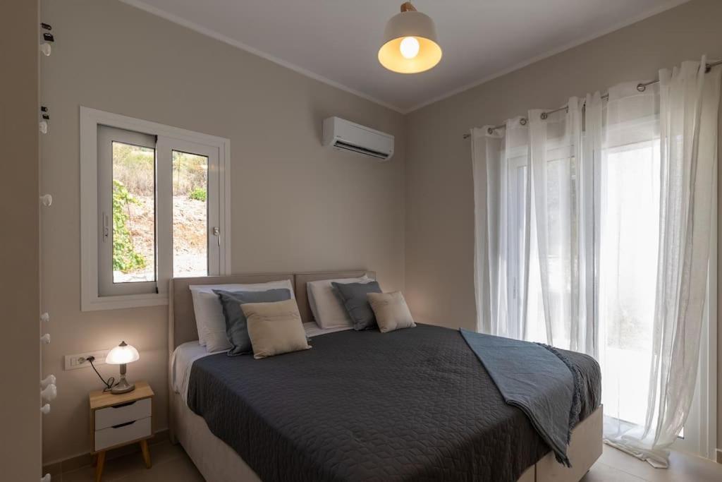 Maritina'S Apartments Amazing Sea View Agia Efimia Екстер'єр фото