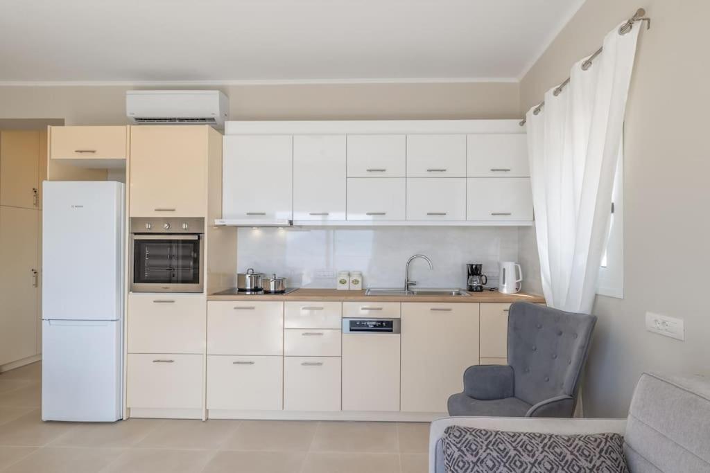 Maritina'S Apartments Amazing Sea View Agia Efimia Екстер'єр фото