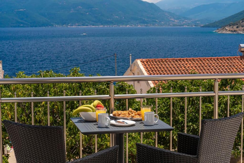 Maritina'S Apartments Amazing Sea View Agia Efimia Екстер'єр фото